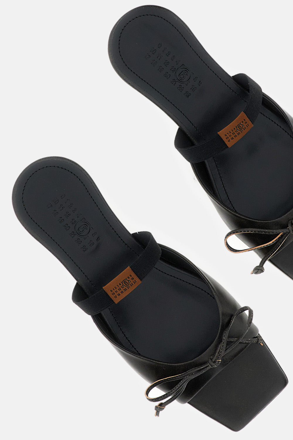 MM6 Maison Margiela シャワーサンダル ブラック ファッション