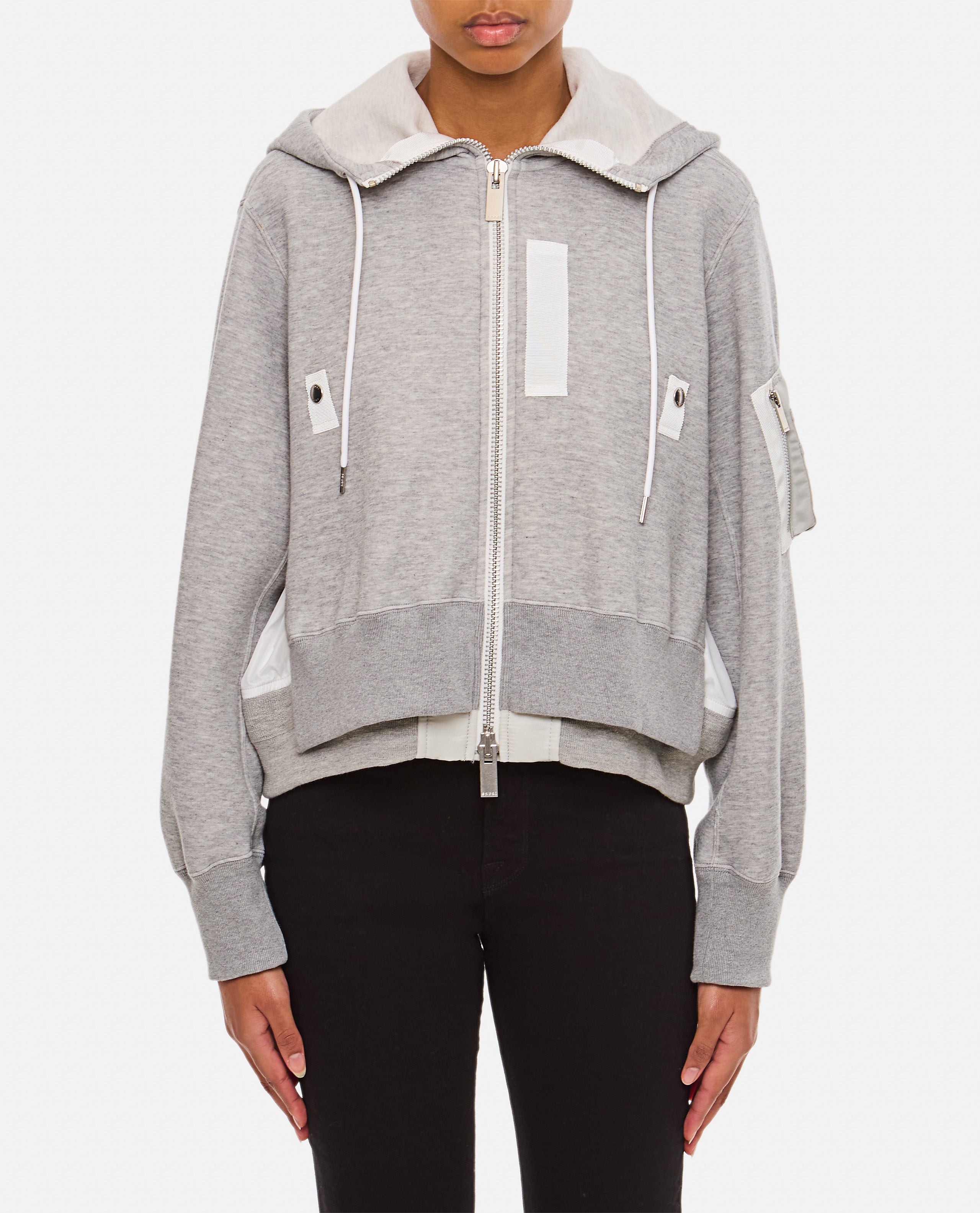 Sacai パーカーとジップ付き ¥79,082 JPY - Biffi Boutiques