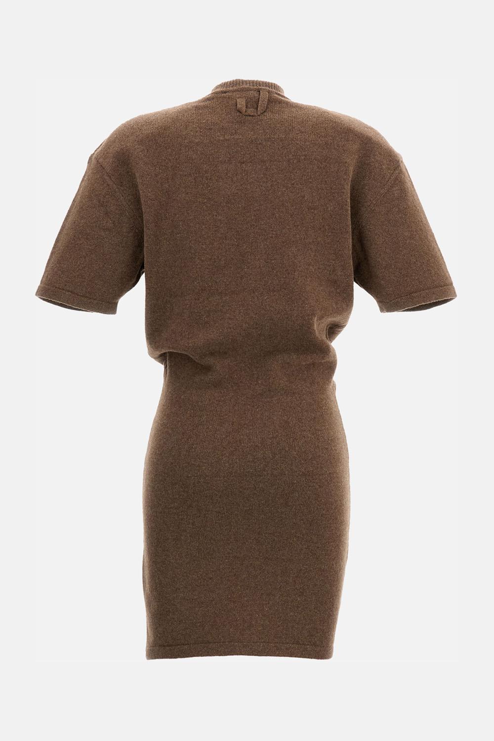 jacquemus brown dress THE CHESTNUT KNIT $338.72 USD Color:Sky Combo Sexy 17th Birthday Dresses Hem detail SHOOT 17-10-2023