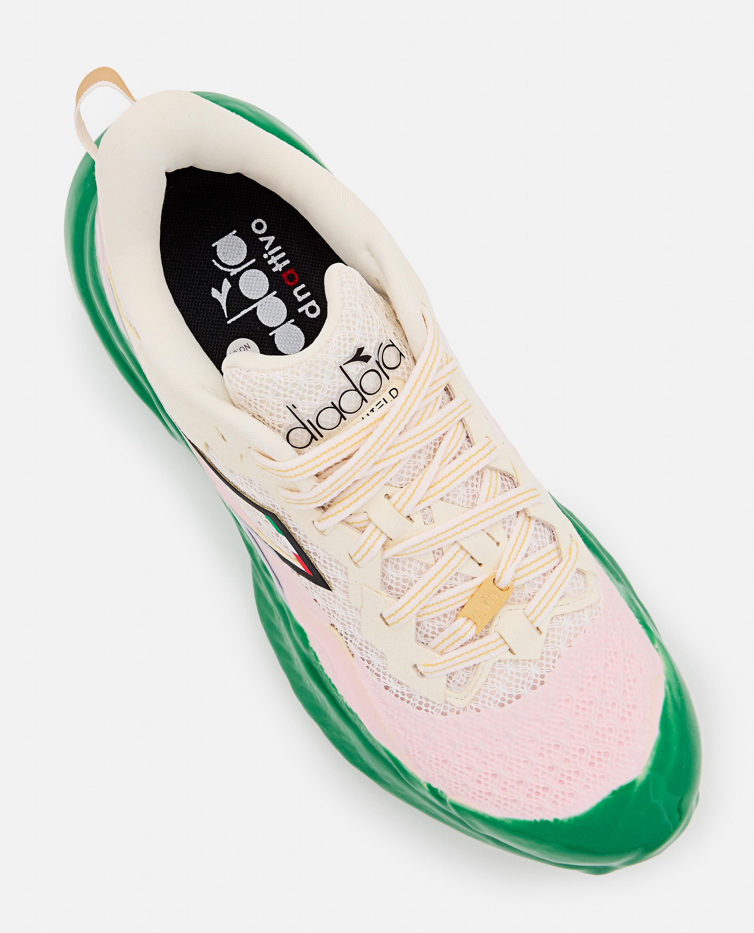 Colville COLVILLE x DIADORA DOUBLE-DIPPED SNEAKERS €105,00 EUR