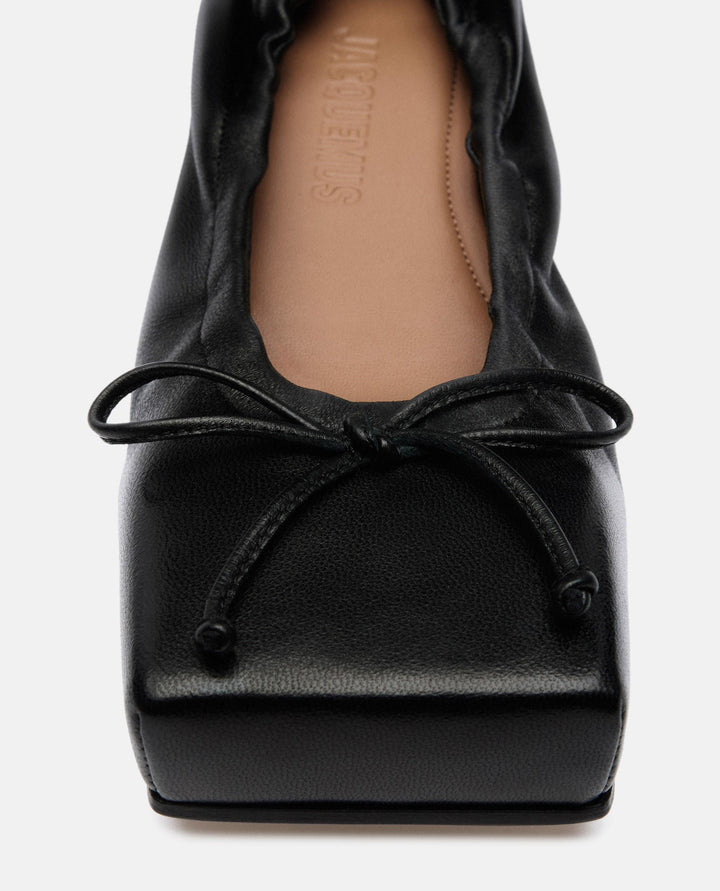 LES BALLERINES BALLET 243FO157 3073990 Jacquemus 