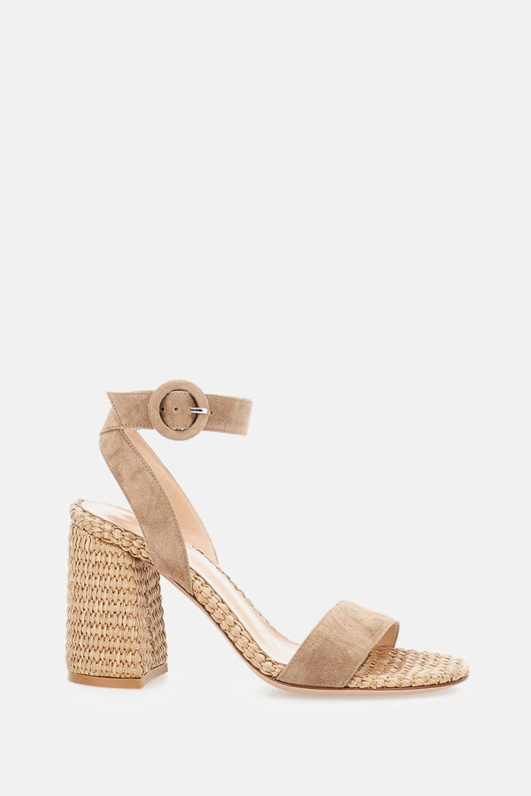 LUANA CAMOSCIO<BR/> G32469 85RICCBLCMNA Gianvito Rossi 