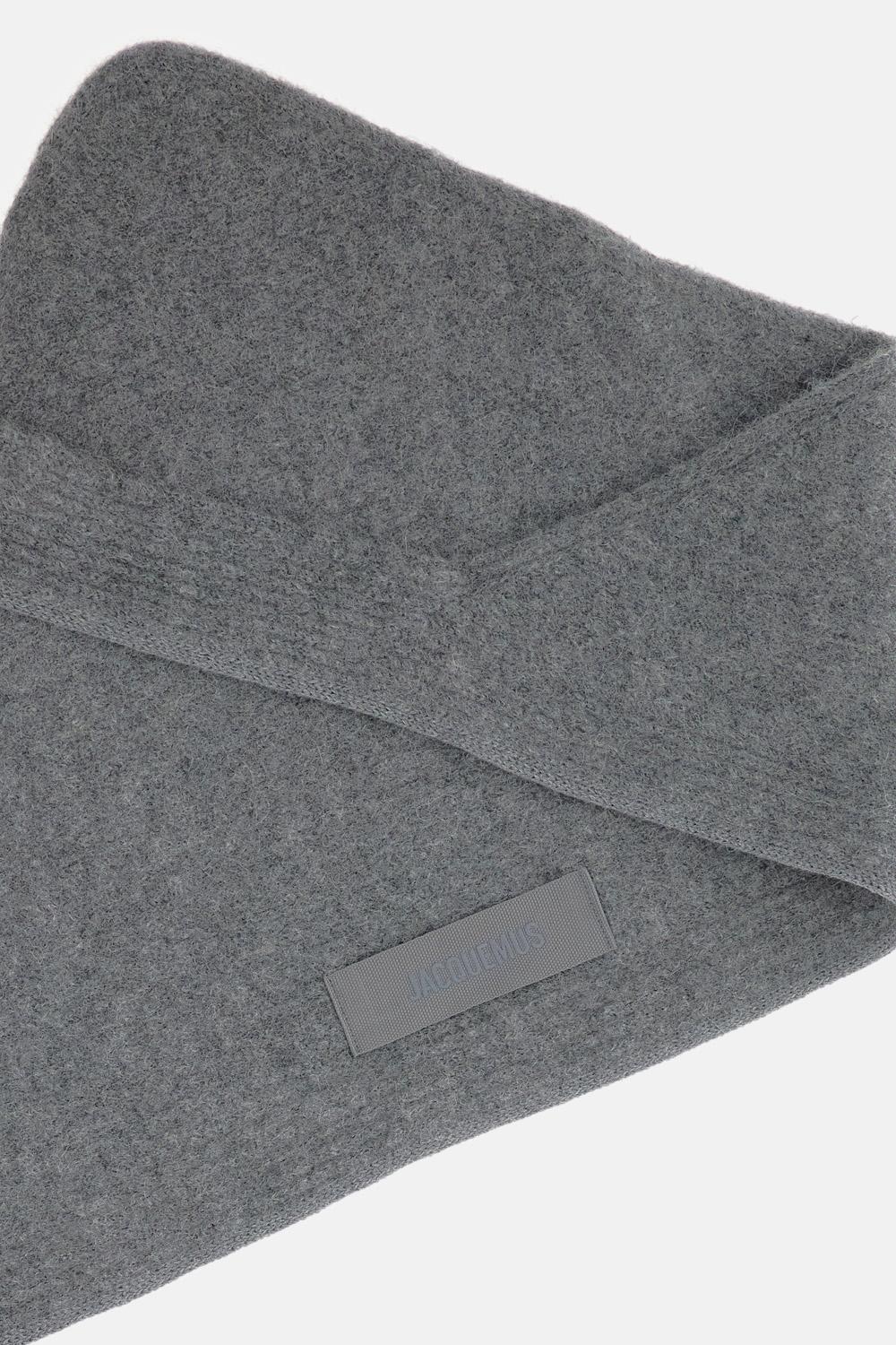 Jacquemus THE GROS GRAIN SCARF $118.10 USD - Biffi Boutiques