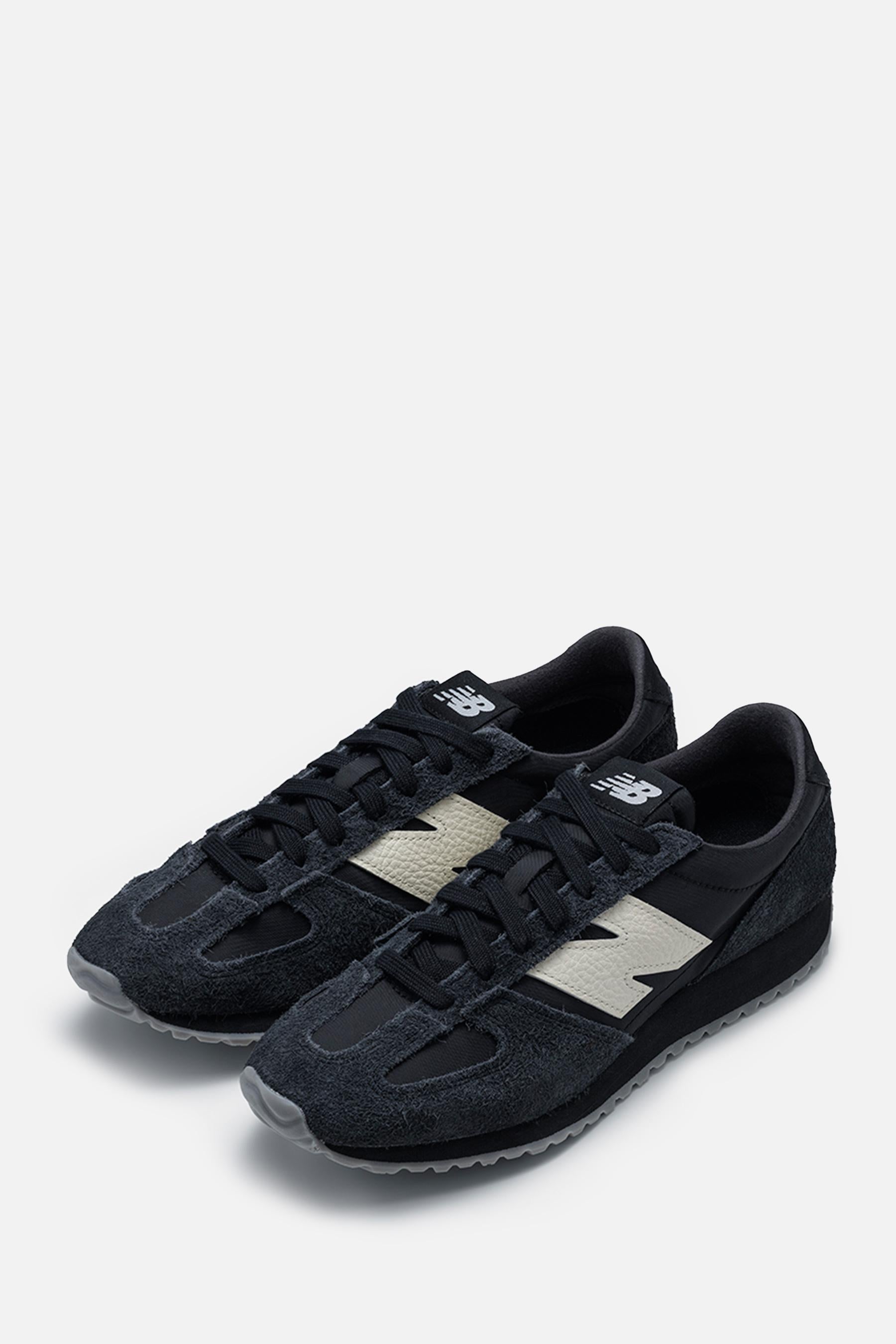 Junya Watanabe NEW BALANCE x JUNYA WATANABE SNEAKERS €180,00 EUR