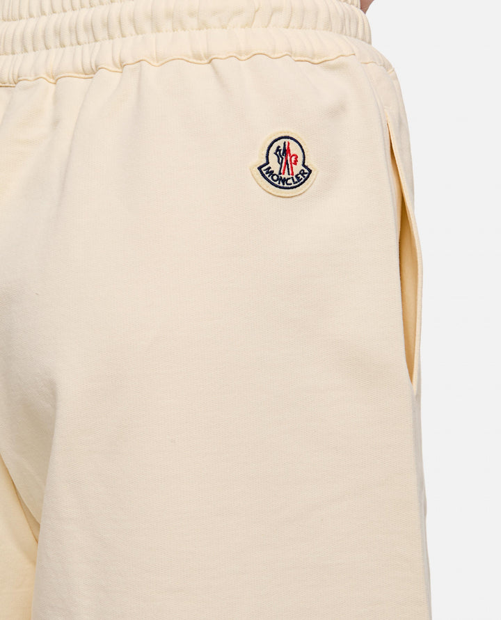 PANTALONCINI CORTI<BR/> 8H0001189A1K 034 Moncler 
