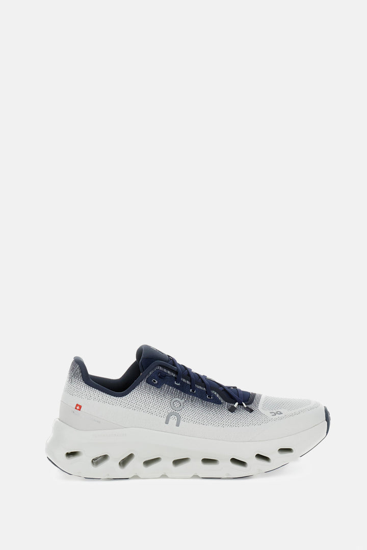 3ME1010 1764 On Running 